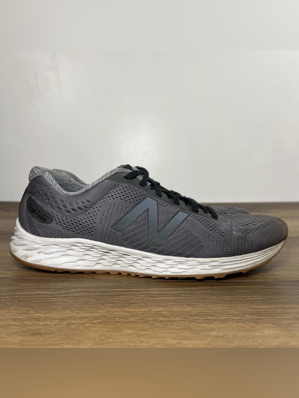 New Balance Fresh Foam Arishi Men’s Size 11 Gray Running Shoes
